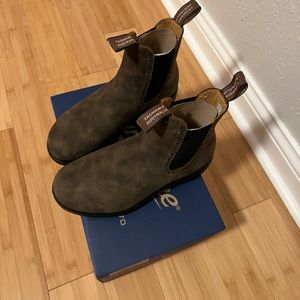 Blundsone Boots Rustic Brown Size 9